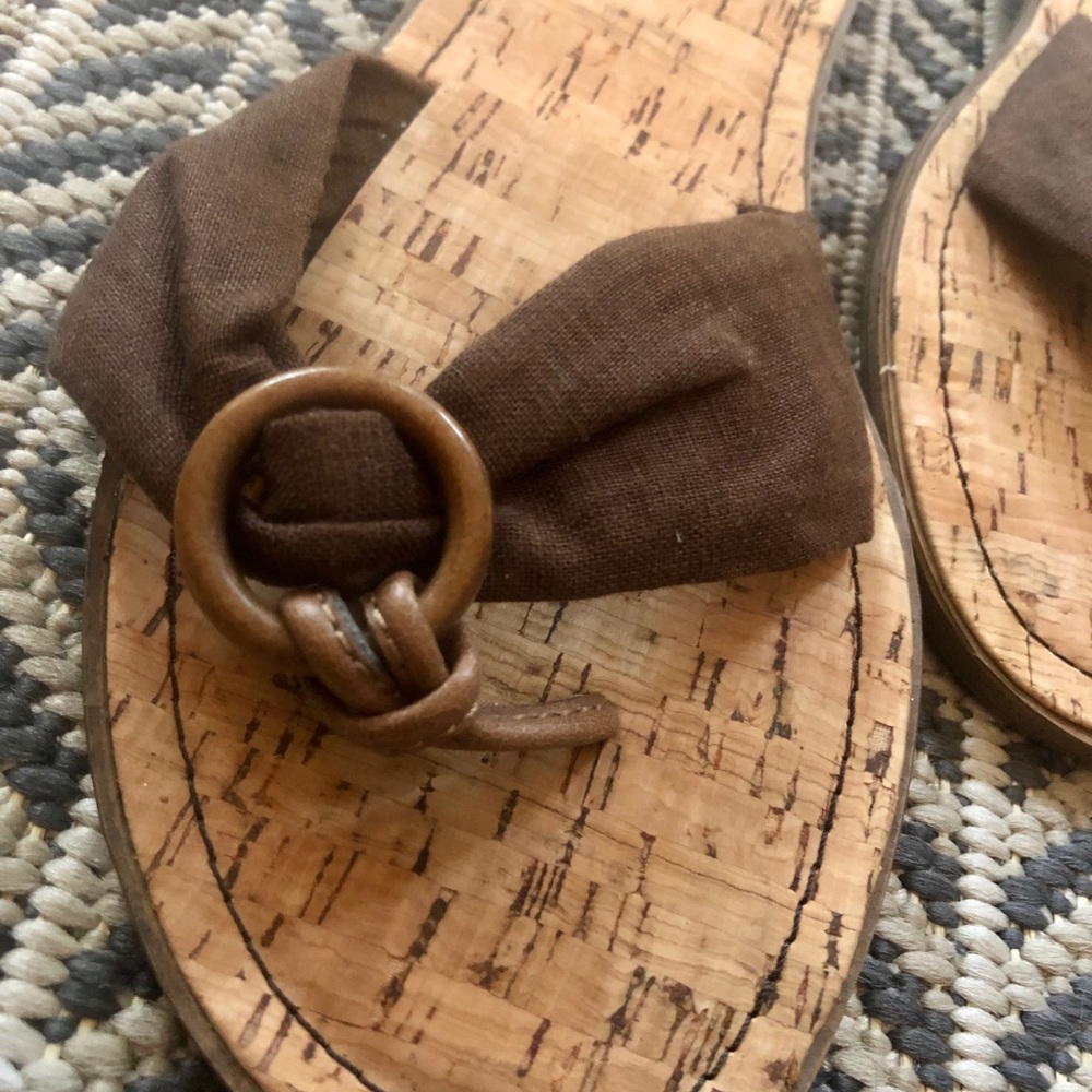 NWOT- brown boho sandals - Picture 2 of 3